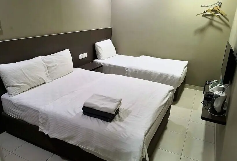 スタンダードトリプルルーム, Tropika Garden Hotel Kulai