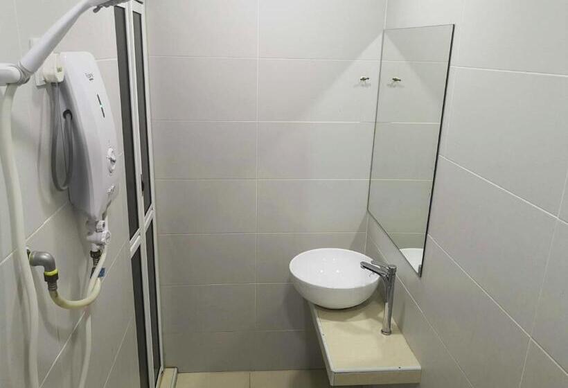 高级大房间, Tropika Garden Hotel Kulai