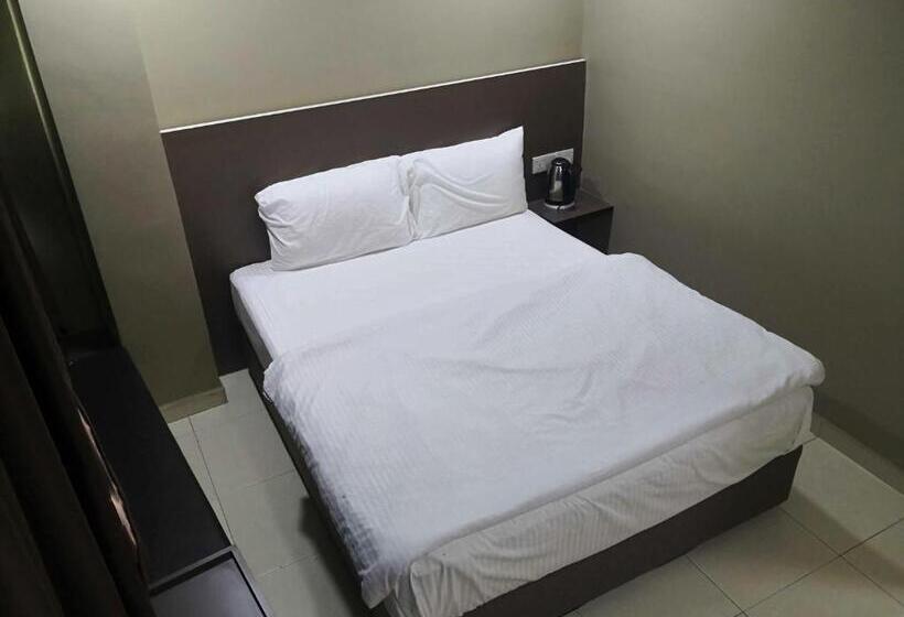 اتاق لوکس, Tropika Garden Hotel Kulai