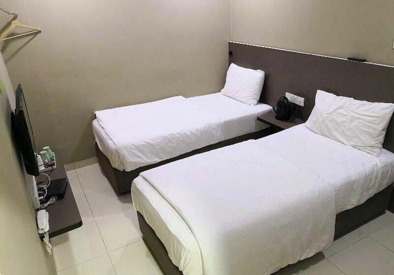 اتاق استاندارد, Tropika Garden Hotel Kulai