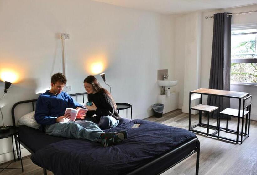 חדר סטנדרט חדר אמבטיה משותף, Urbany Hostel London 18 40 Years Old