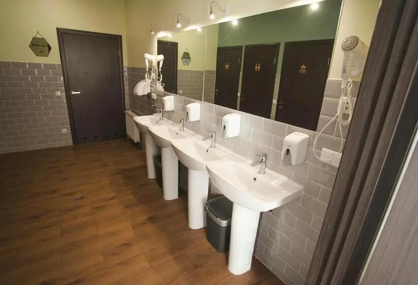 Økonomisk firdobbelte værelse og et delt badeværelse, Dream Hostel Khmelnytskyi