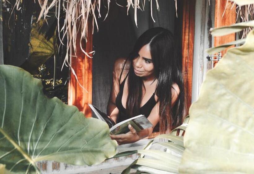 اتاق لوکس, Boutique Chacá