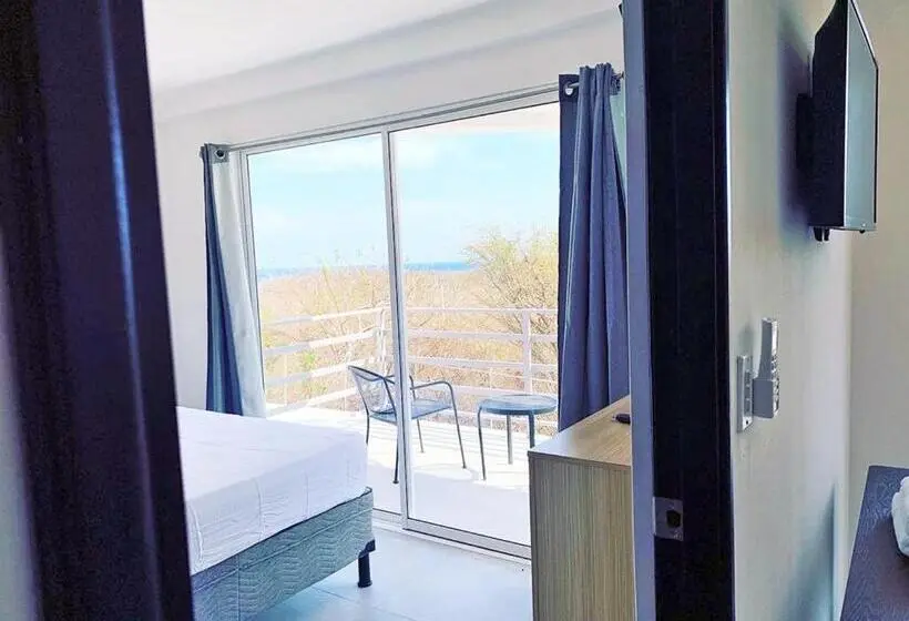 オーシャンビューデラックスルームバルコニー付き, Surf Ranch Resort - Emerald Coast
