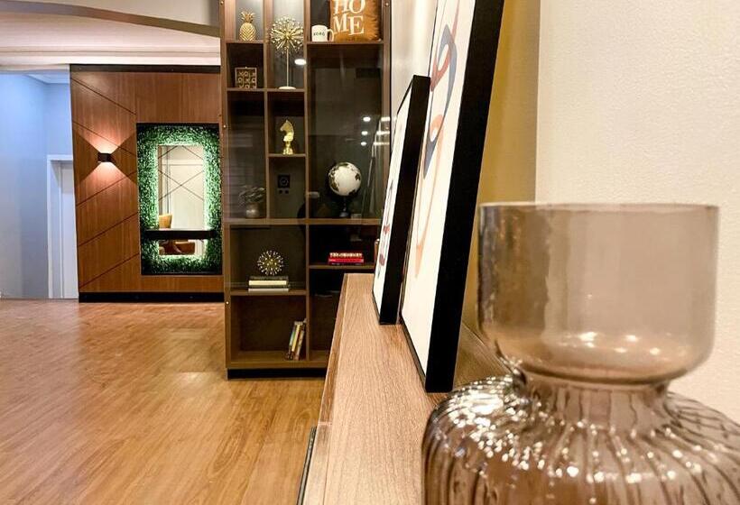 استودیوی استاندارد, Whytescape Serviced Apartments