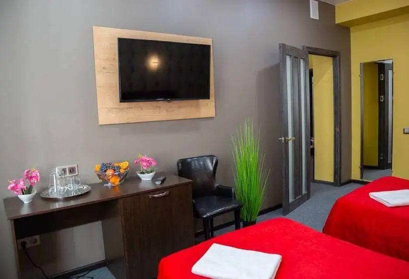 Chambre Deluxe, Angara Prioritet