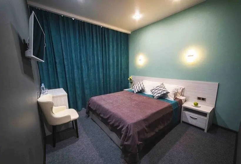 Chambre Familiale, Angara Prioritet