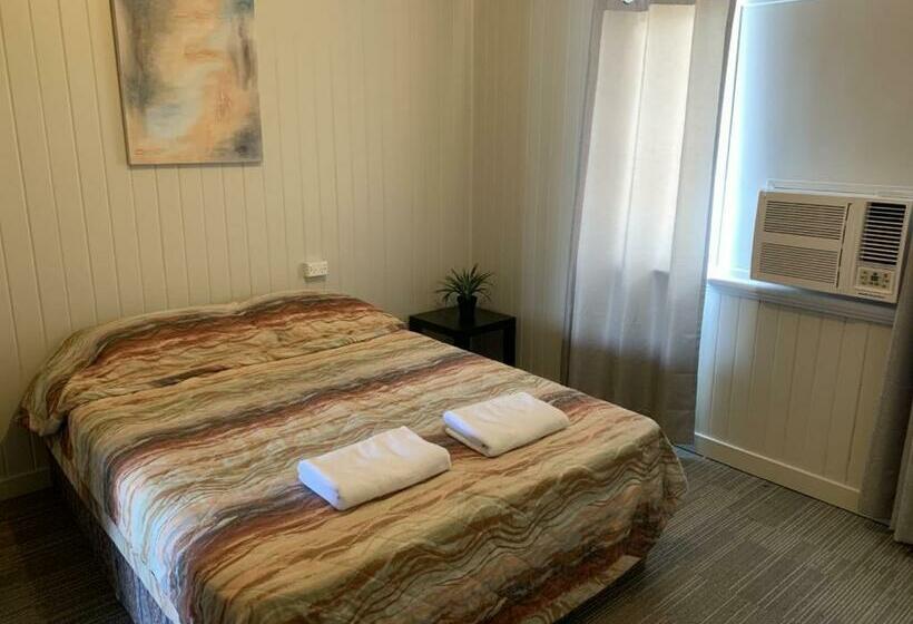 اتاق استاندارد با سرویس بهداشتی مشترک, Biloela