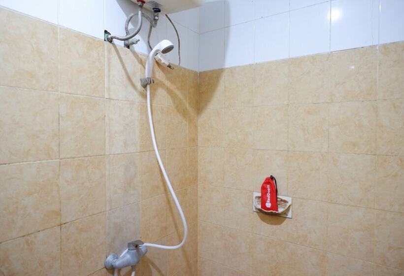 חדר סטנדרט, Reddoorz Plus At Hotel Srikandi Kendari