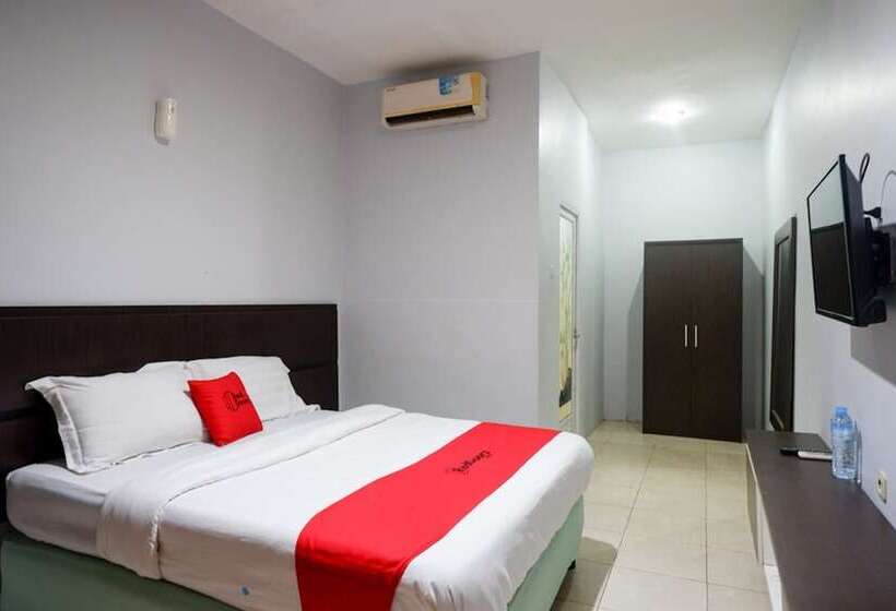 חדר סטנדרט, Reddoorz Plus At Hotel Srikandi Kendari