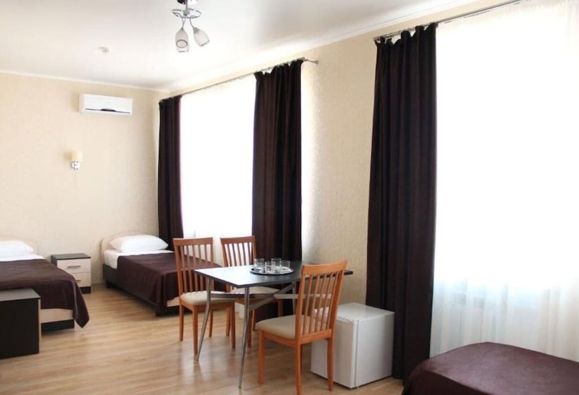 اتاق خانوادگی, Olymp