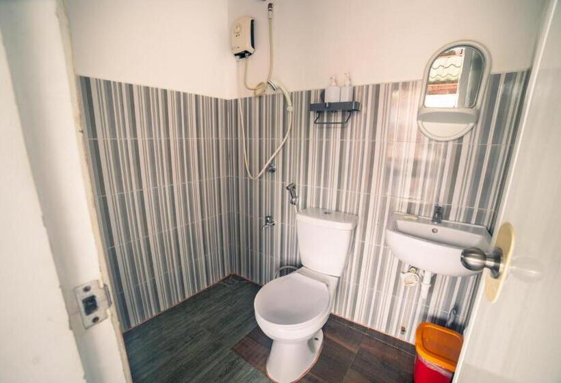 Quarto Economy, Chill Out Hostel