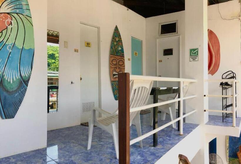 اتاق اکونومی, Chill Out Hostel