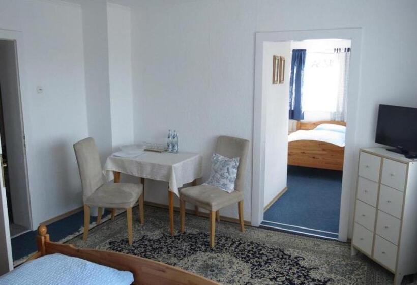 家庭间, Gästehaus Am Goldberg