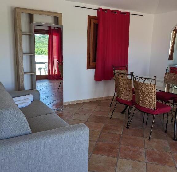 Apartamento 2 Dormitórios, Residenze Il Girasole