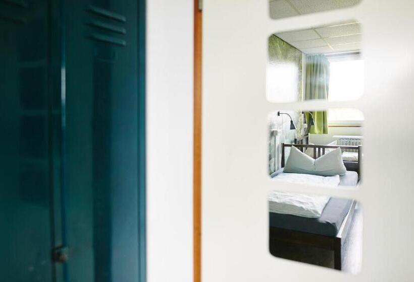 Bed in Shared Room with Shared Bathroom, Sleep Station Hostel