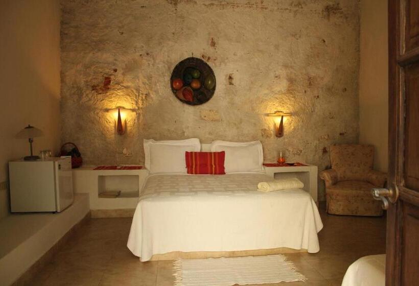 Номер Стандарт, Casa Del Tejadillo