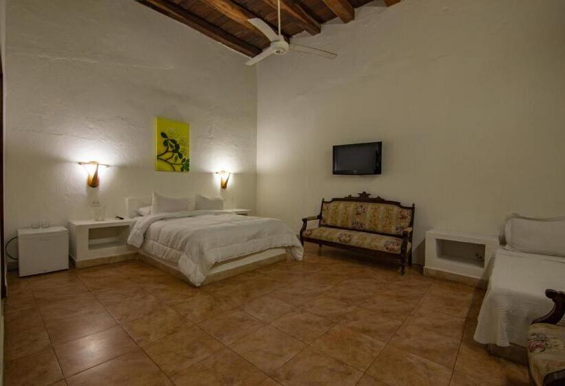 Люкс, Casa Del Tejadillo