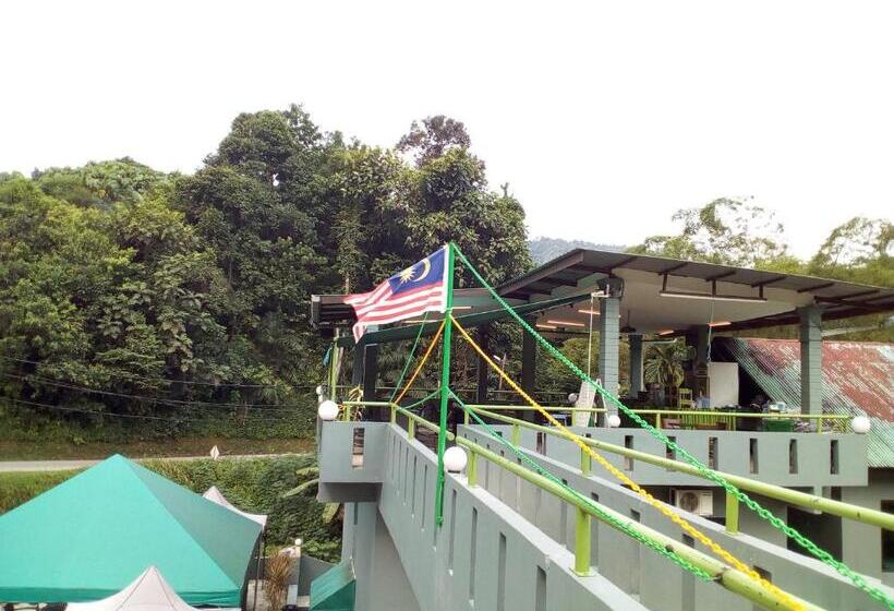 اتاق استاندارد سه نفره, Green Peace Sungai Lembing