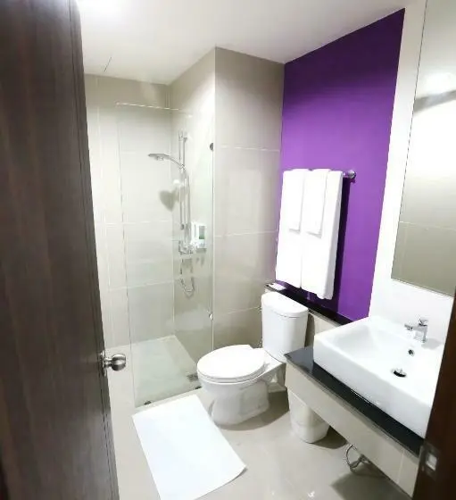 マウンテンビュースイート, S4 Nai Yang Beach   Near Phuket Airport