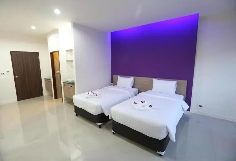 プールビュースイート, S4 Nai Yang Beach   Near Phuket Airport