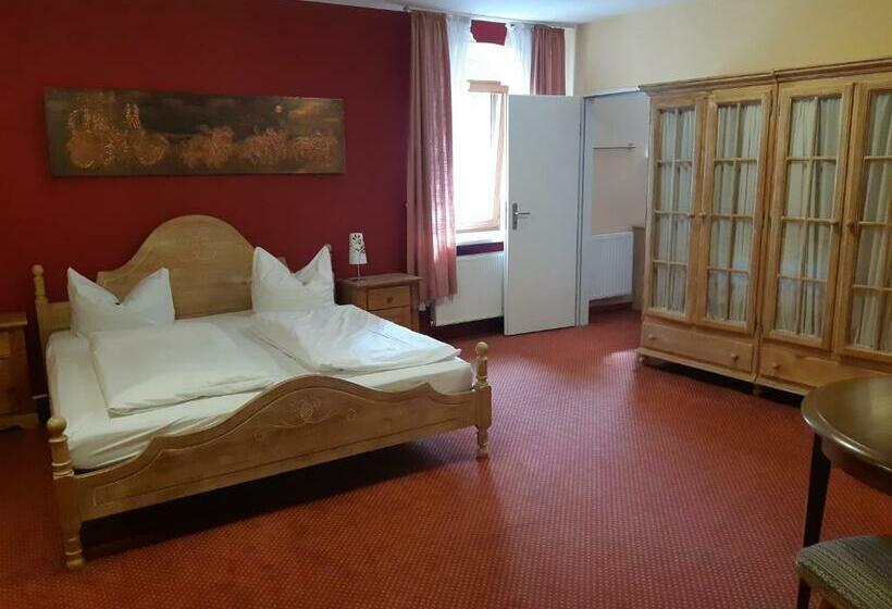 غرفة عائلية, Werdenfelser Hof