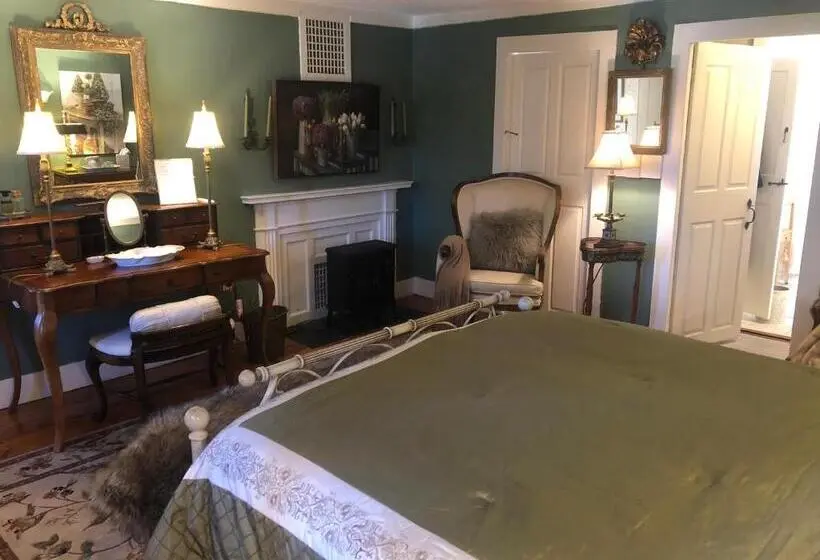 スイート, Silvershell Inn