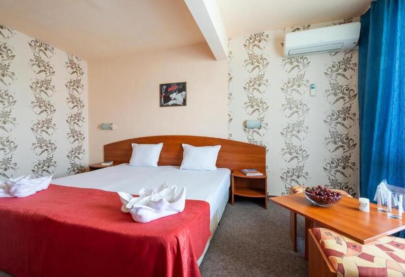 バルコニー付きスタンダードルーム, Belitsa