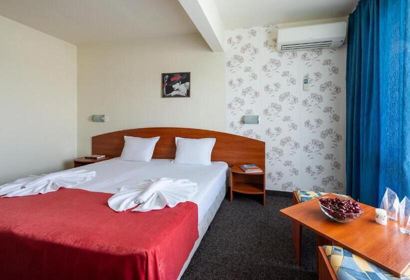 バルコニー付きスタンダードルーム, Belitsa