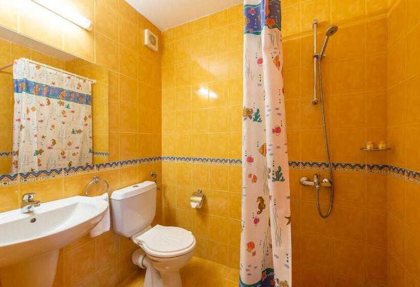 ファミリールーム, Belitsa