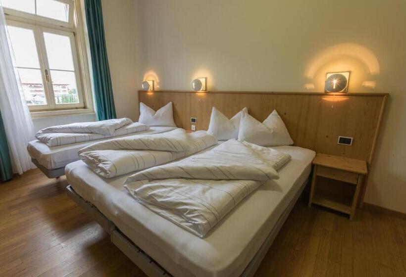 스탠다드 트리플 룸, Guesthouse   Cultural Center Gustav Mahler