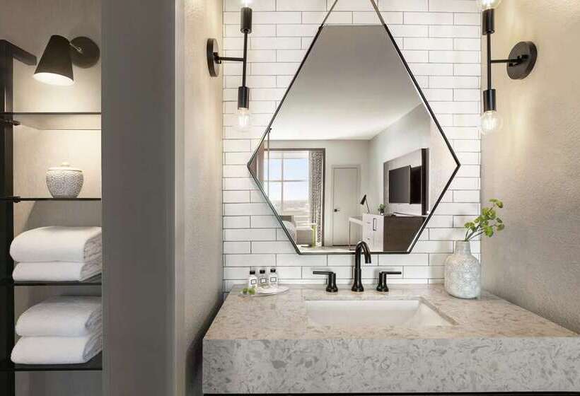 חדר סטנדרט שתי מיטות זוגיות, Alba, Tapestry Collection By Hilton