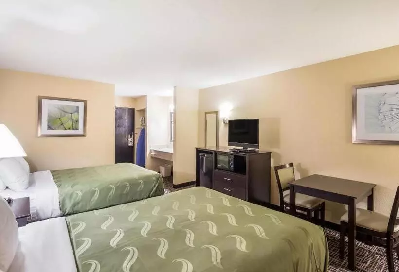 Standard-huone, Quality Inn & Suites Caseyville  St. Louis