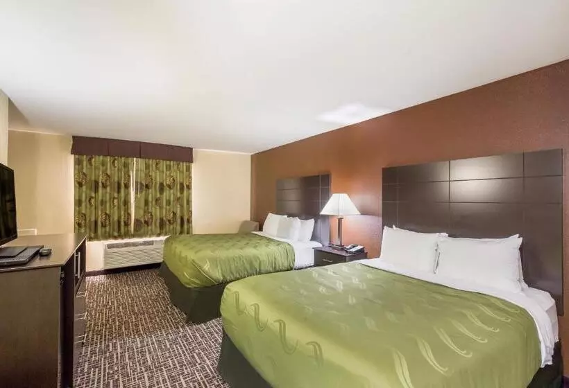 Standard-huone, Quality Inn & Suites Caseyville  St. Louis
