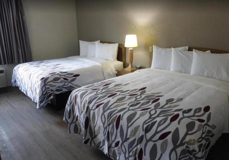 디럭스 룸, Red Roof Inn New Stanton