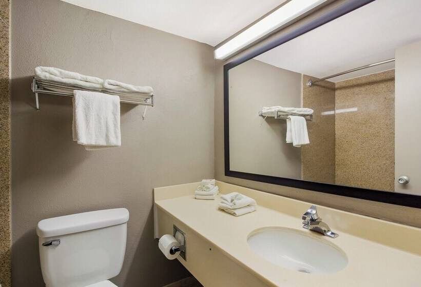 디럭스 룸, Red Roof Inn New Stanton