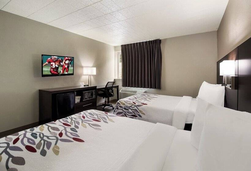 장애인용 디럭스룸, Red Roof Inn New Stanton