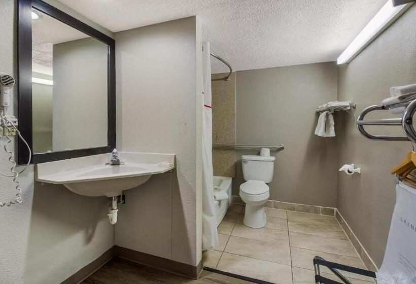 장애인을 위한 수피리어 룸, Red Roof Inn New Stanton