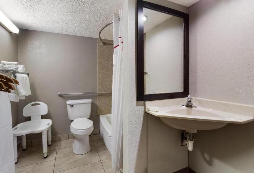 장애인을 위한 수피리어 룸, Red Roof Inn New Stanton