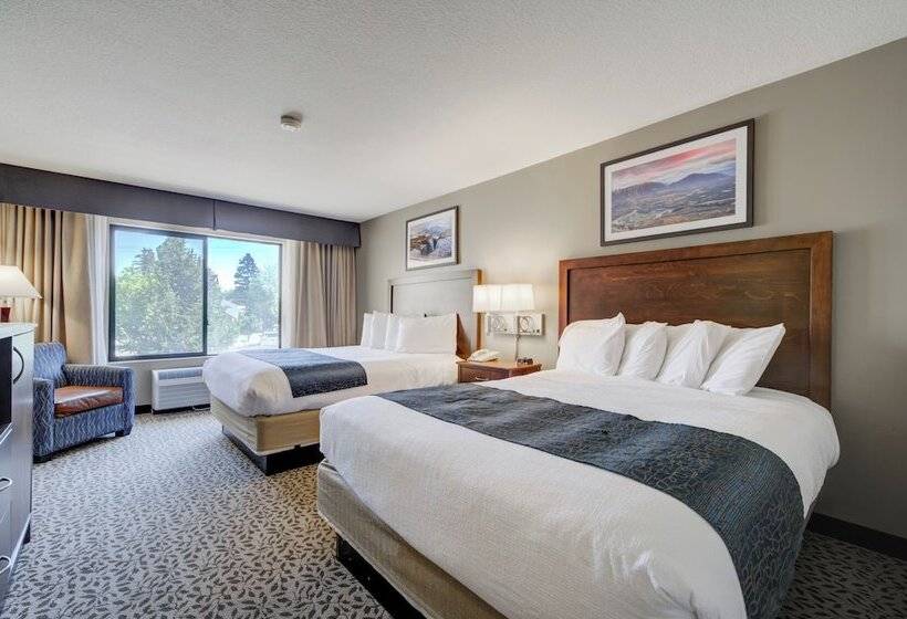 غرفه قياسيه سريرين مزدوجين, The Pine Lodge On Whitefish River