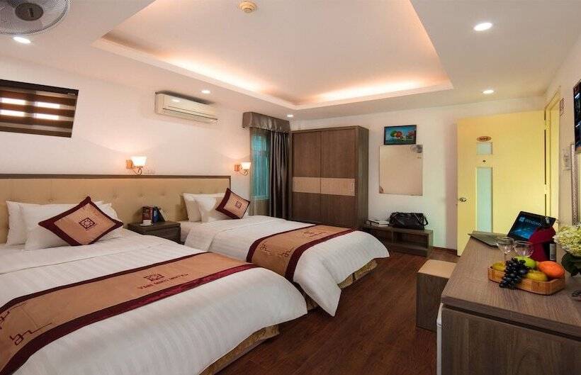 اتاق لوکس, Van Mieu