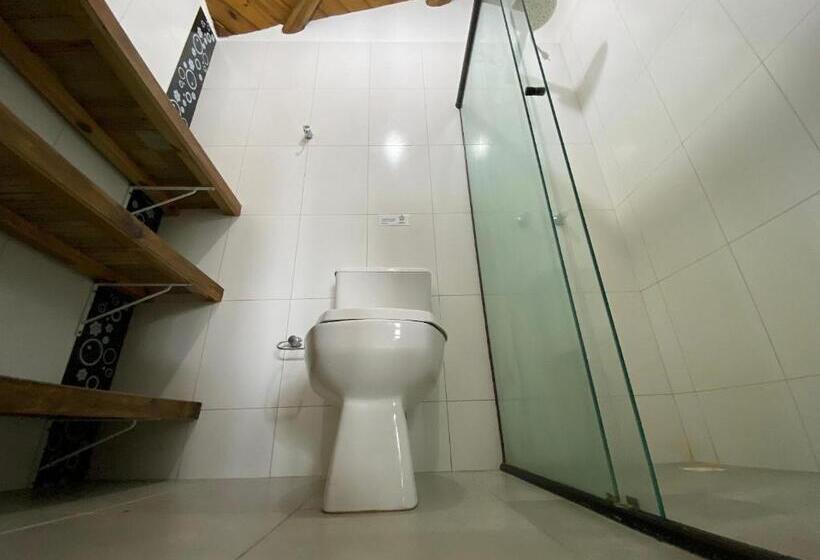 اتاق استاندارد, Pousada Arágua