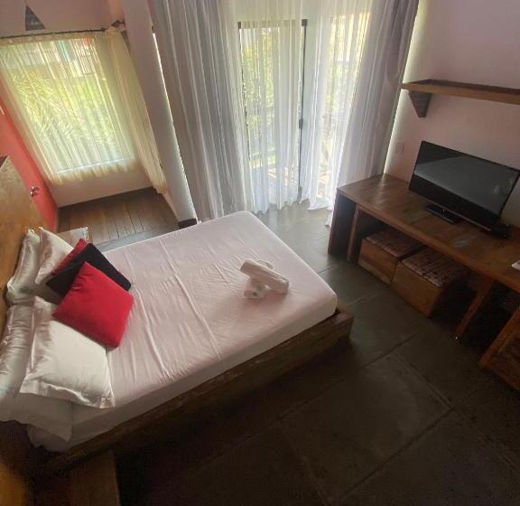 سوییت, Pousada Arágua