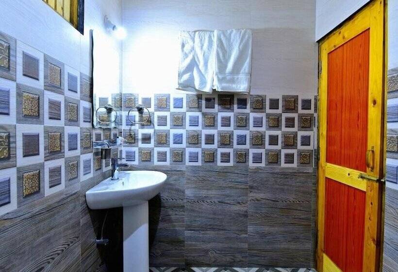 اتاق لوکس, Orchard Retreat Cottage