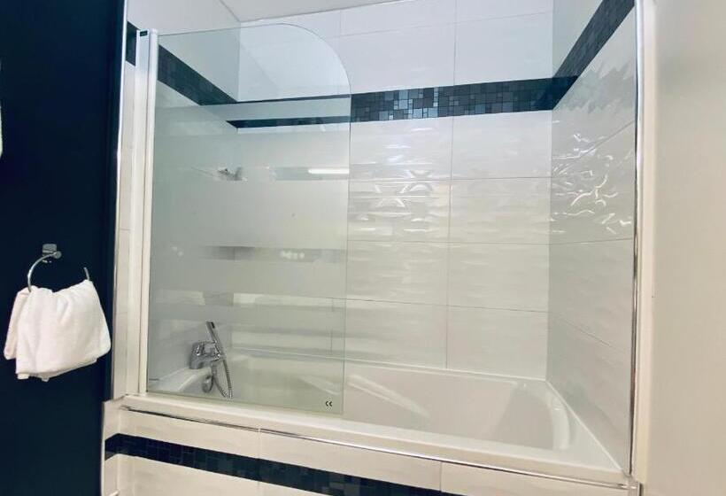 スタンダード４人部屋, Air Lane