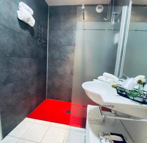 スタンダードトリプルルーム, Air Lane