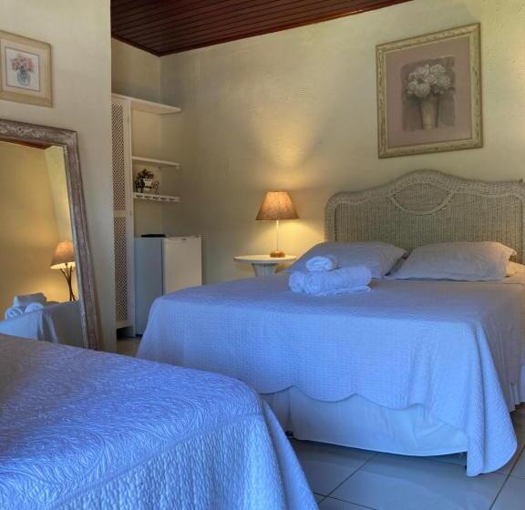 高级三人间, Pousada Solar Da Praia