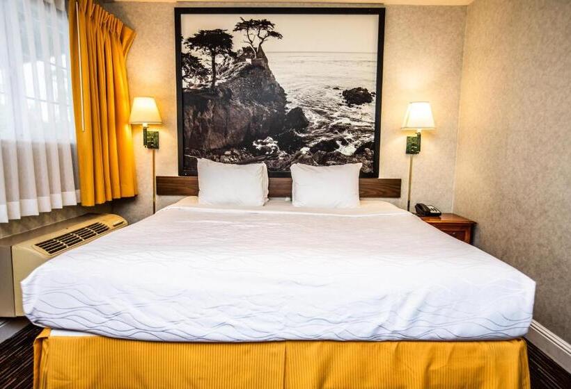 جناح عائلي, Pelican Inn