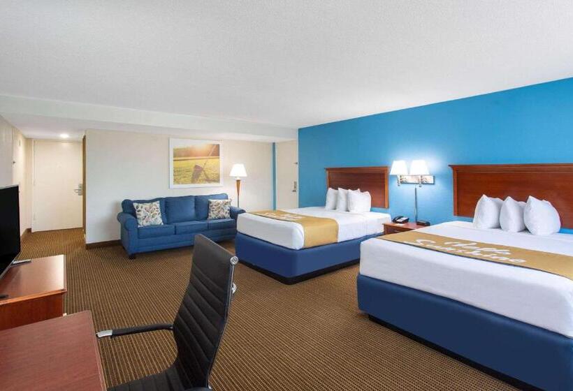 デラックススイート, Days Inn & Suites By Wyndham Tallahassee Conf Center I 10