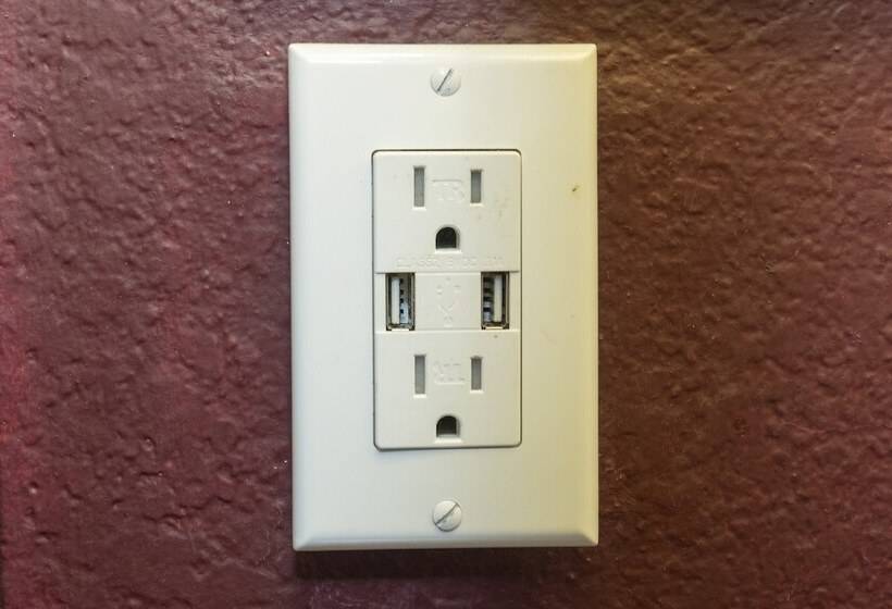 غرفة ديلوكس لذوى الاحتياجات الخاصة, Red Roof Inn Jackson Downtown  Fairgrounds